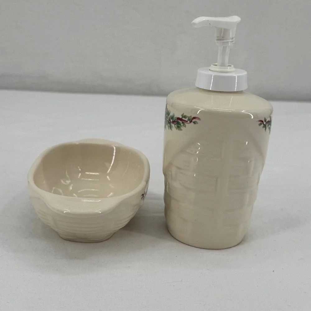 Vintage 90s Pfaltzgraff Holly Joy Basketweave Ceramic Soap Dispenser & Dish Set
